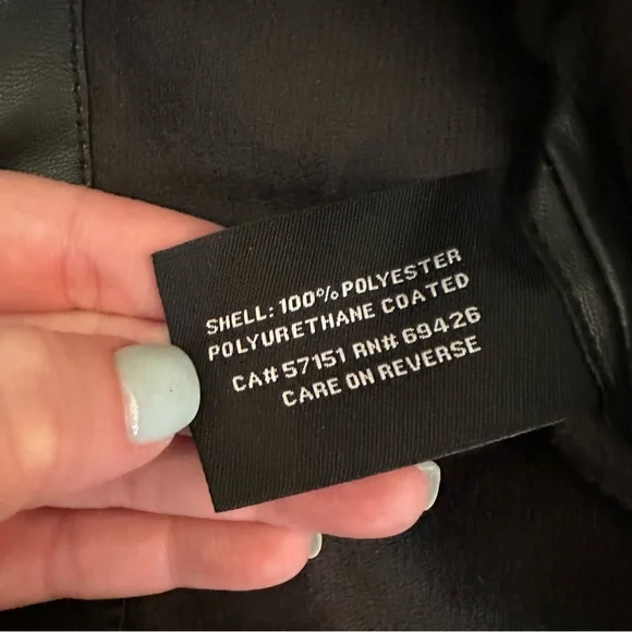 NWOT Wilson’s Leather Faux Leather Fringe Mini Skirt - Picture 9 of 9